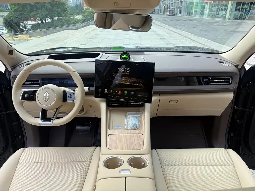 AITO AITO M6 — миниатюра 5