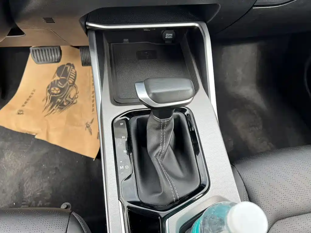 GEELY AUTOMOBILE EMGRAND