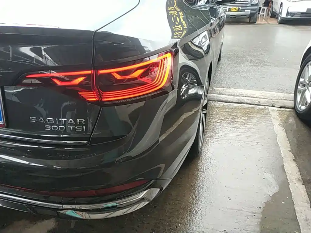 Volkswagen Sagitar — миниатюра 8