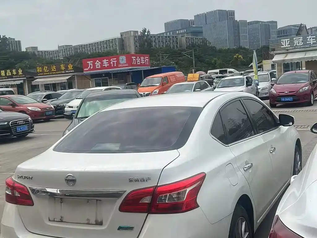 Nissan Sylphy — миниатюра 5