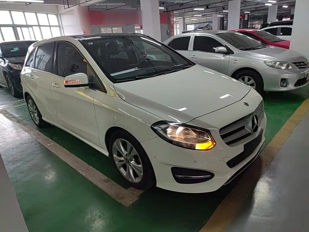 Mercedes-Benz B-Class — миниатюра 4