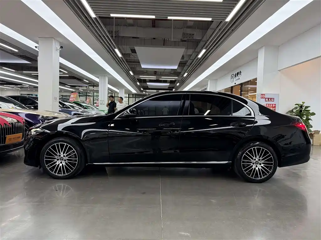 MERCEDES-BENZ C CLASS