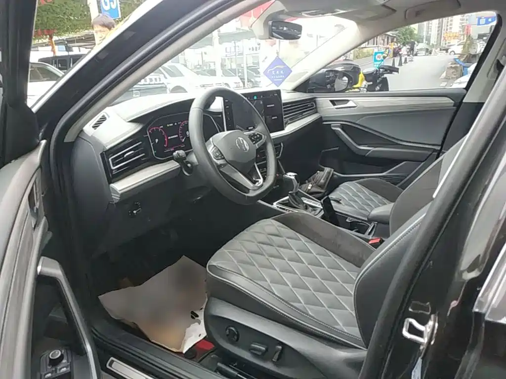 Volkswagen Sagitar — миниатюра 16