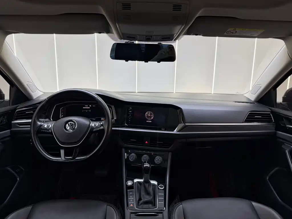 Volkswagen Sagitar — миниатюра 5