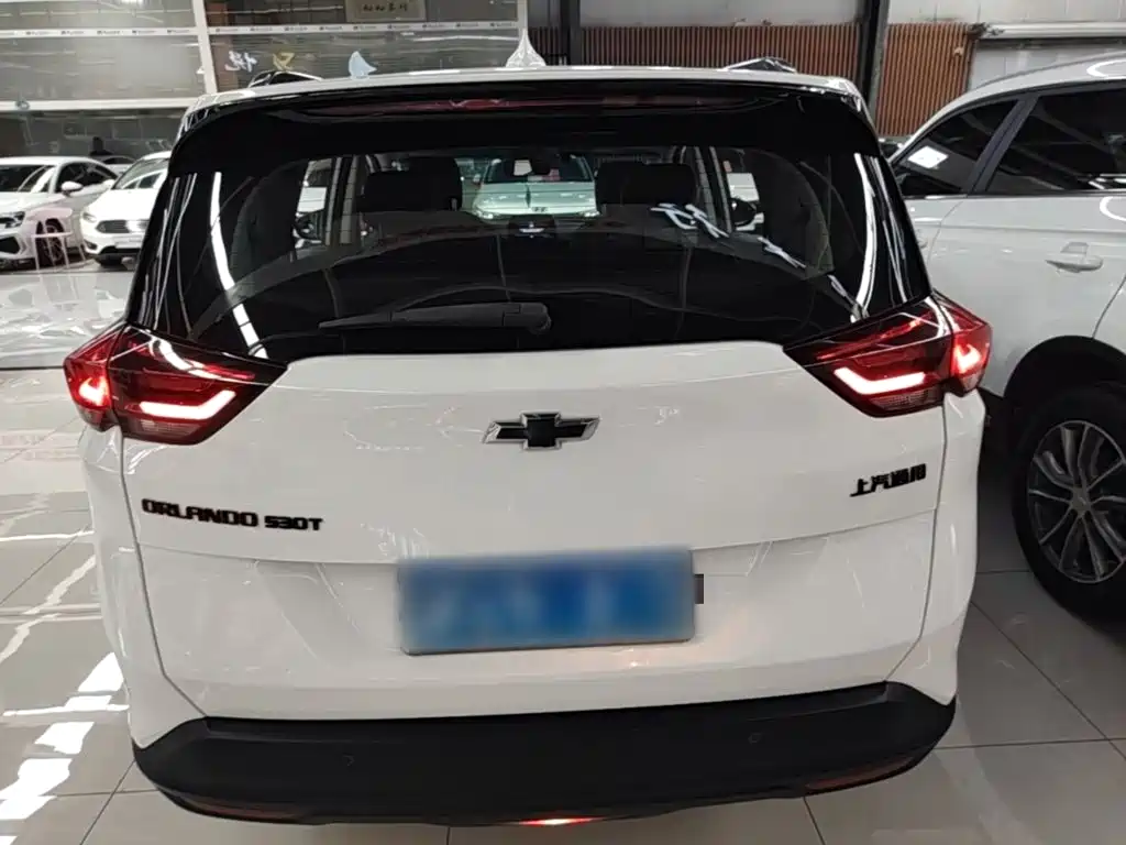 Chevrolet Volando — миниатюра 6