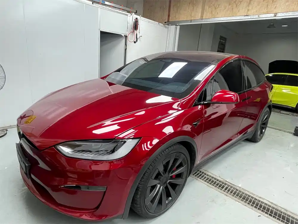 TESLA MODEL X