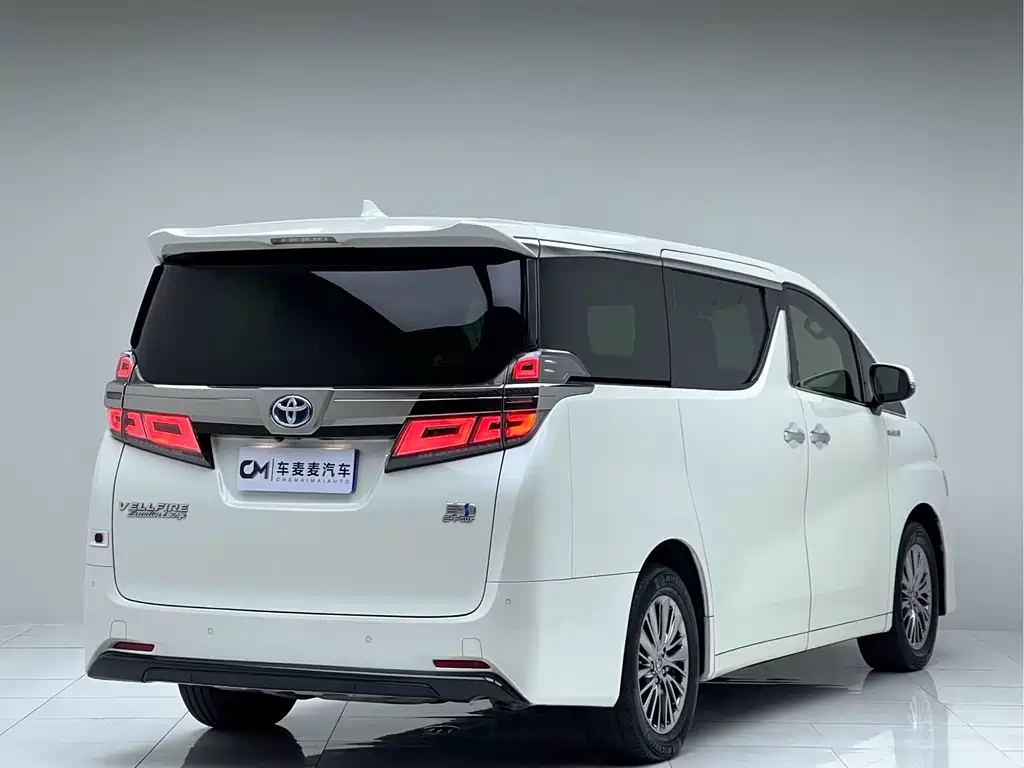 Toyota Vellfire — миниатюра 3