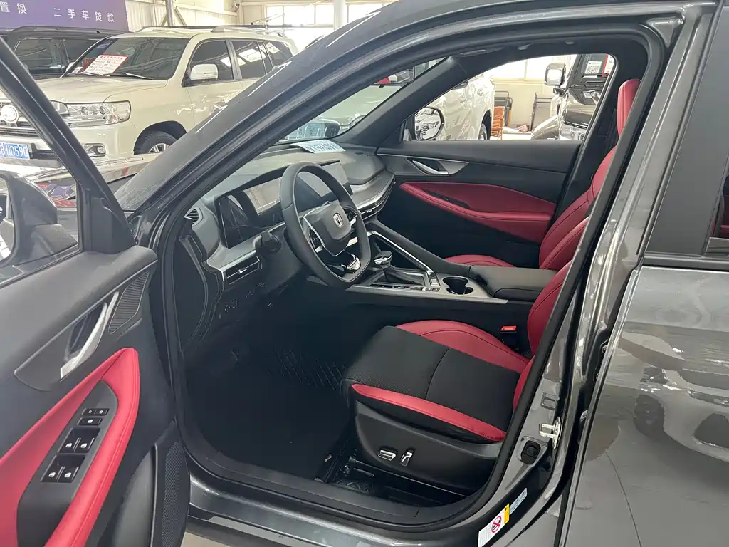 Changan CS35PLUS - фото 4