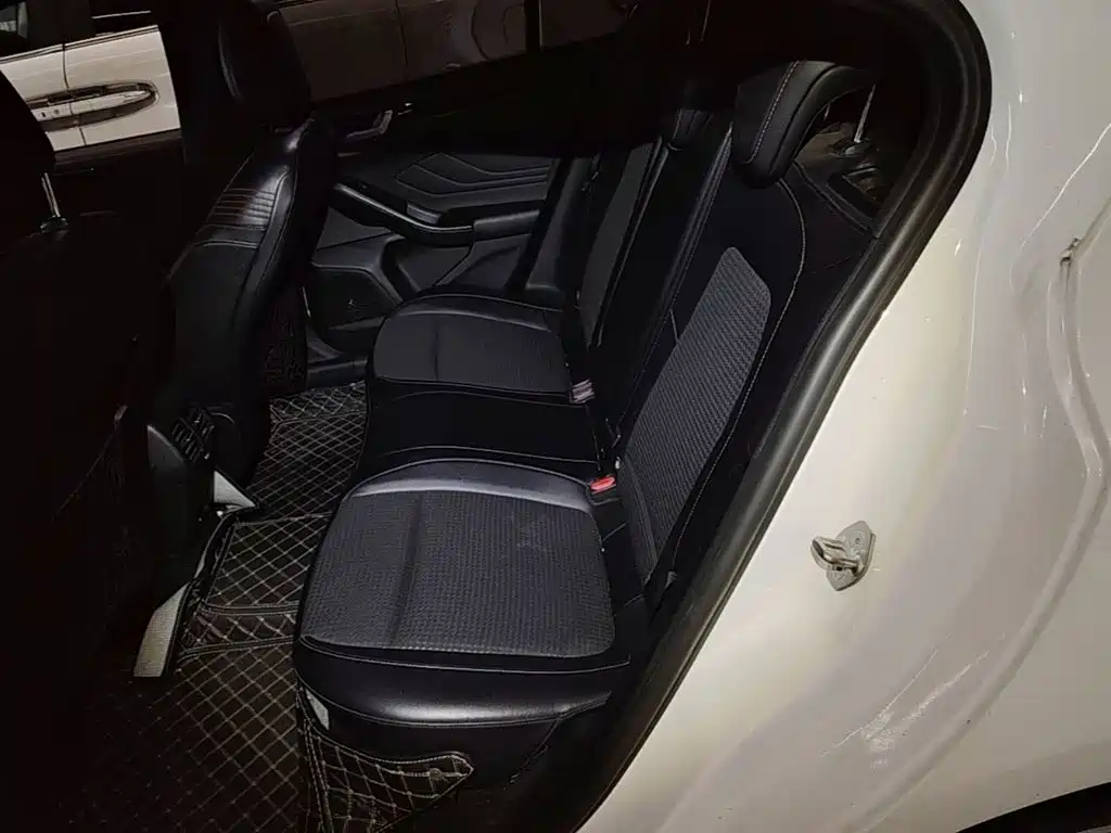 Ford Focus — миниатюра 17