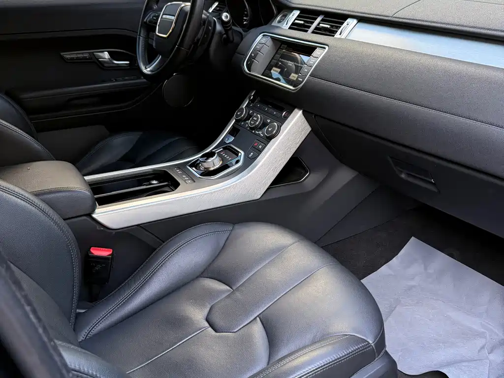 Land Rover Range Rover Evoque 2015 2.0T