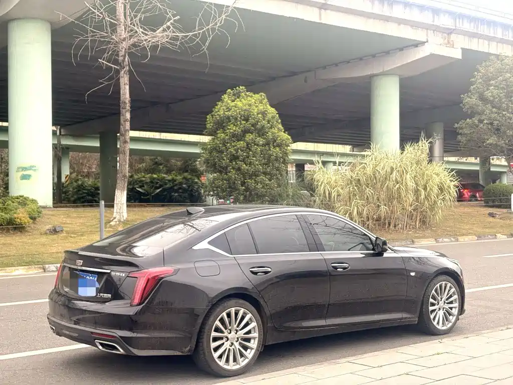 CADILLAC CT5