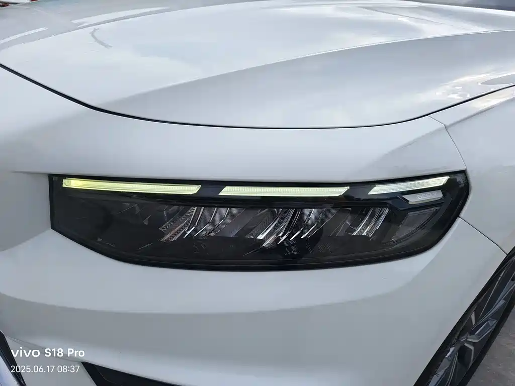 GEELY AUTOMOBILE XINGRUI