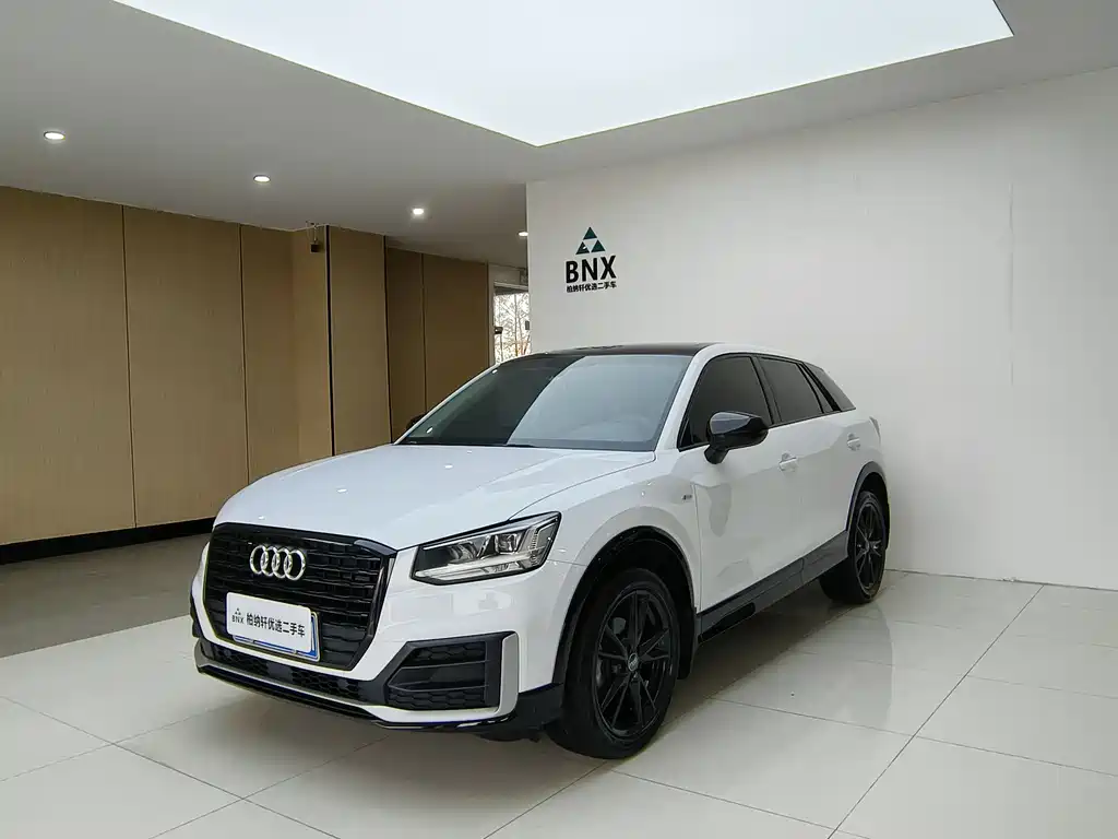 Audi Q2L 2021
