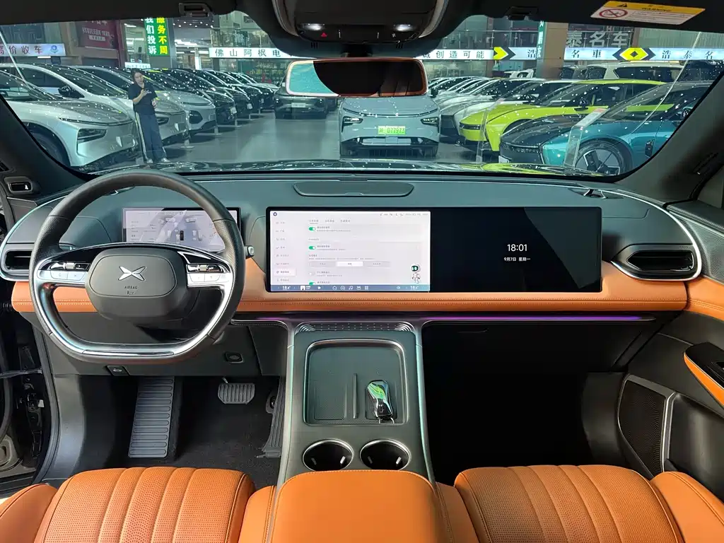 XPeng G9 — миниатюра 6