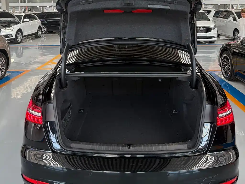 Audi A6L — миниатюра 20