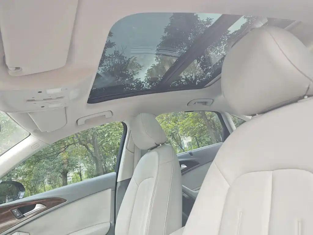 Audi A6L 2014 TFSI Comfort