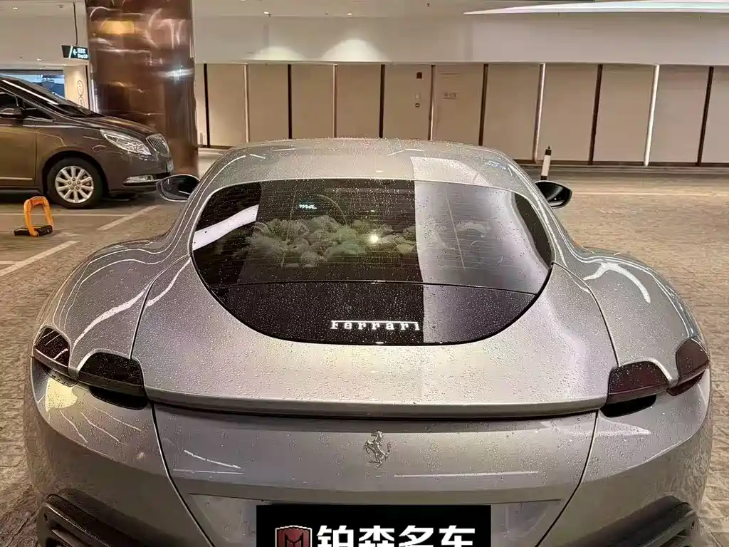 Ferrari Roma 2020 3.9T V8