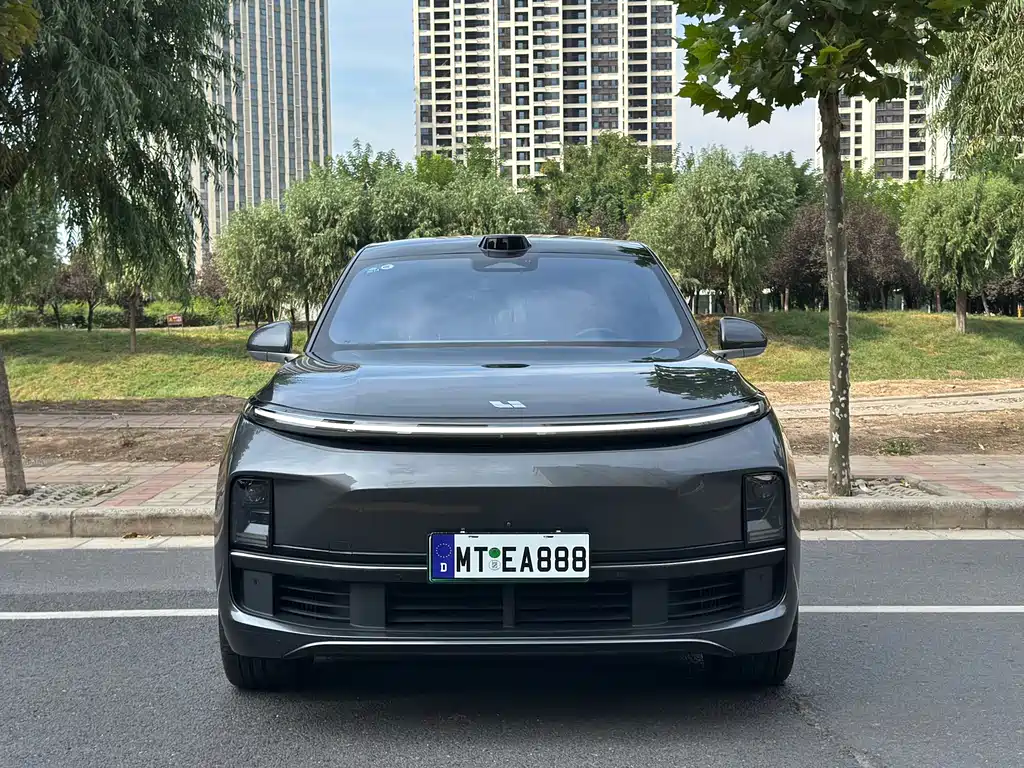Li Auto Li L9 — миниатюра 2