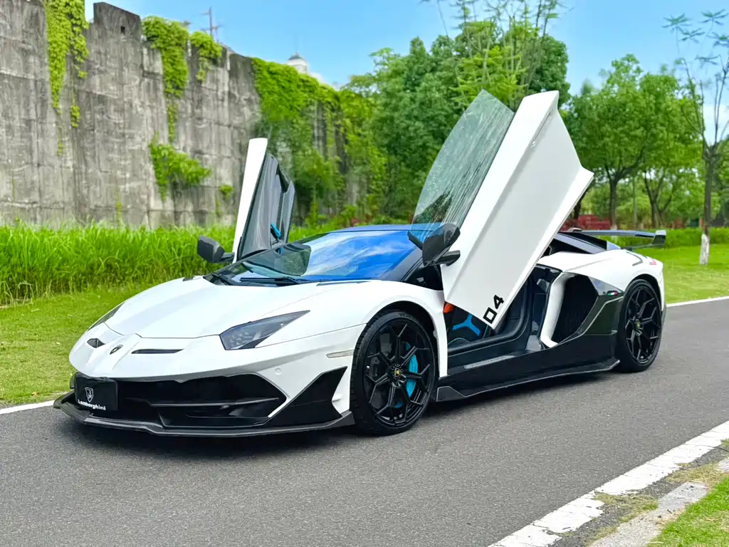 Купить Lamborghini Aventador