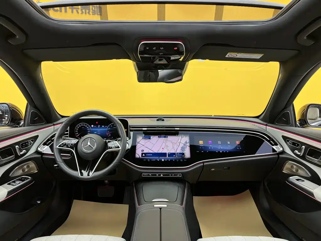 Mercedes-Benz E-Class — миниатюра 48