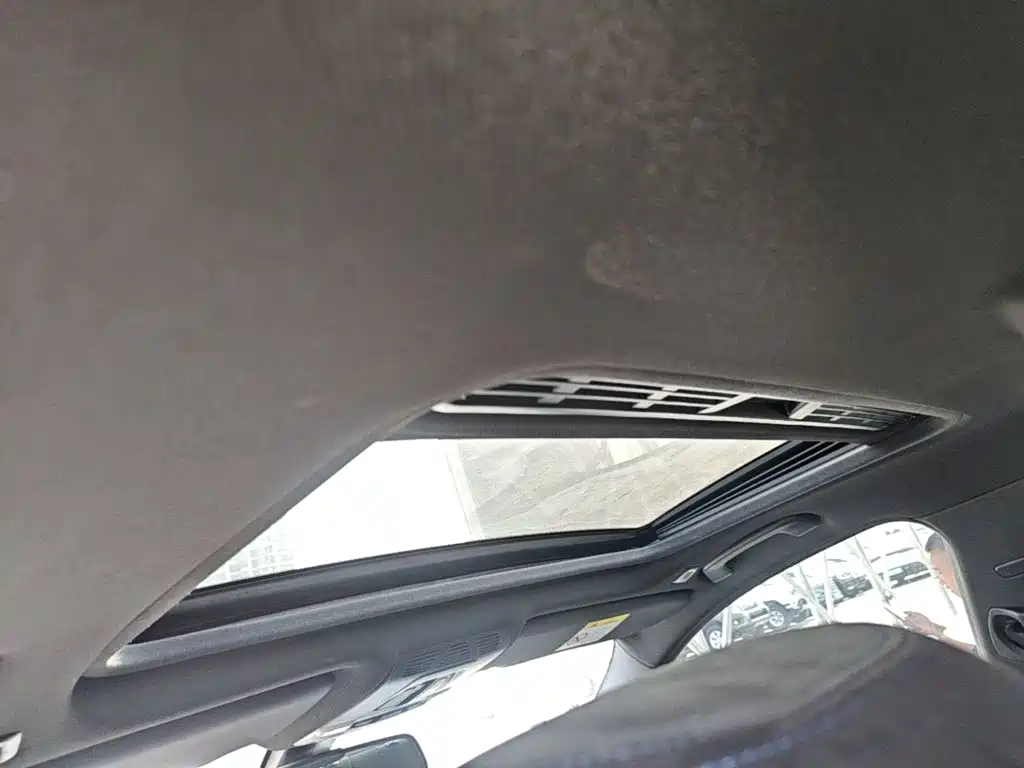 BMW 3 Series — миниатюра 18