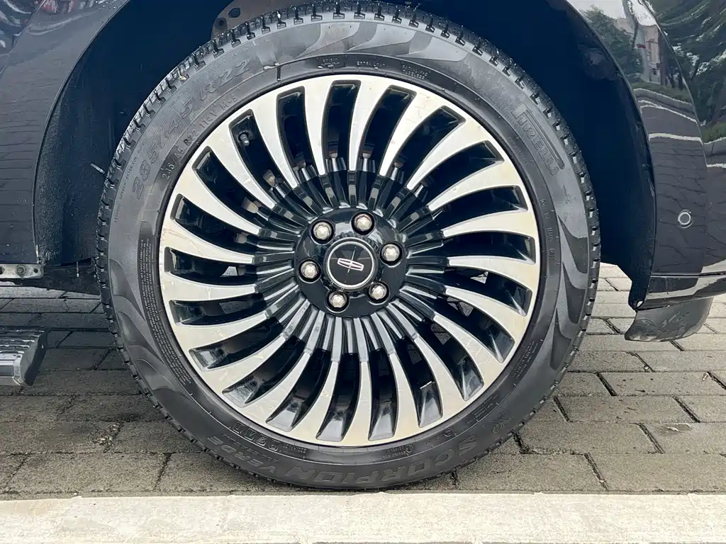 Lincoln Navigator — миниатюра 16