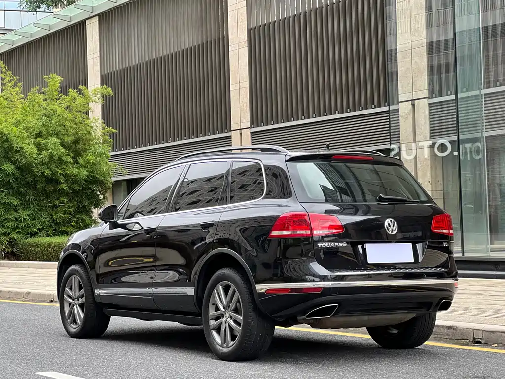 Volkswagen Touareg — миниатюра 22