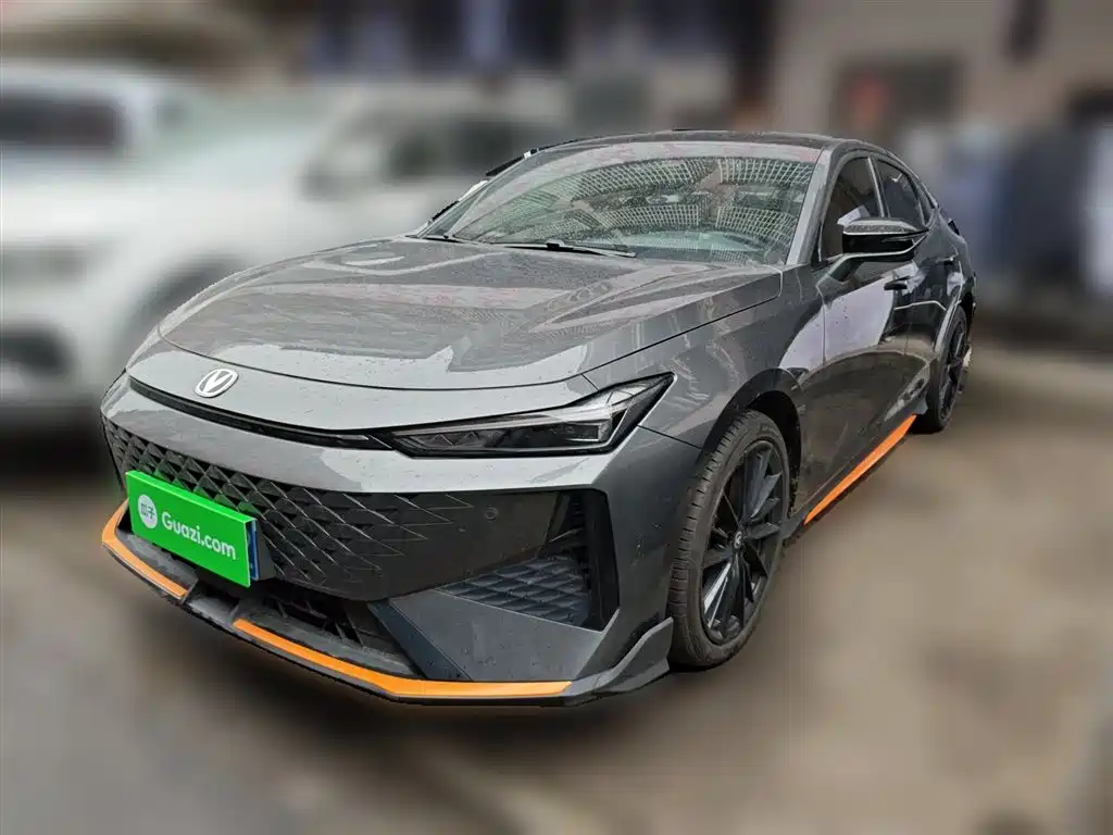 Changan UNI-V 2025