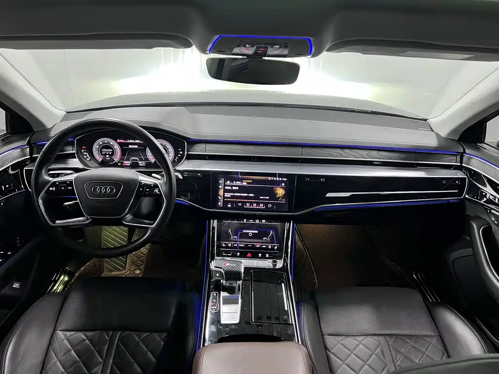 Audi A8 — миниатюра 11