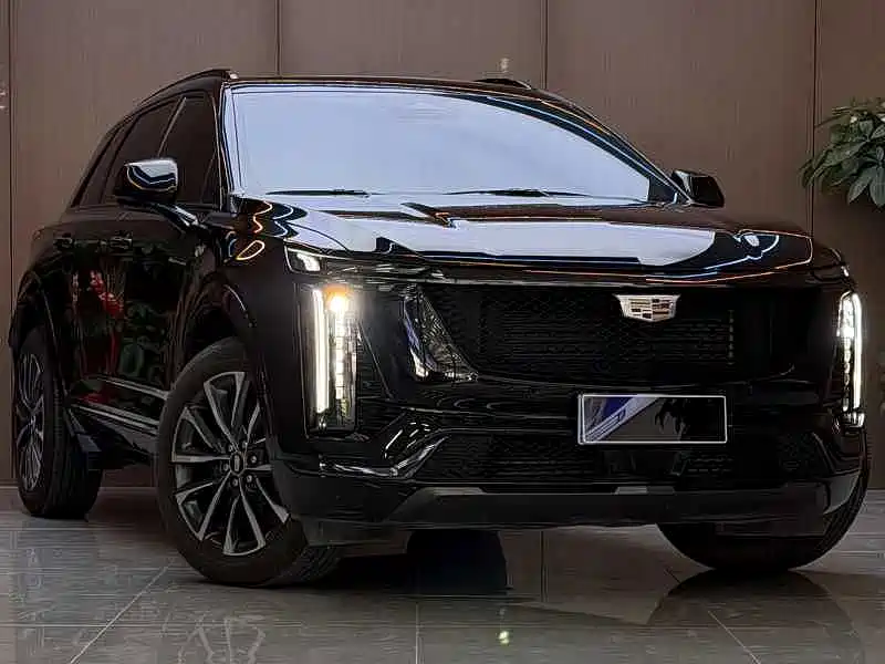 Cadillac XT5 — миниатюра 3