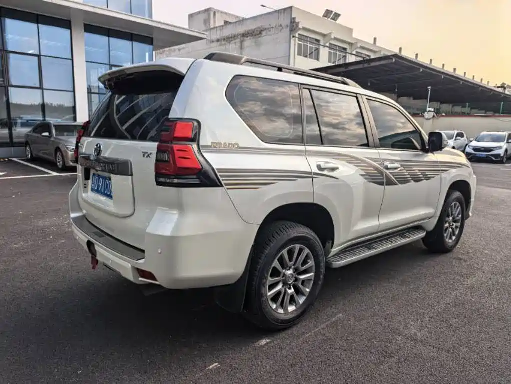 Toyota Land Cruiser Prado 2018 3.5L AT TX