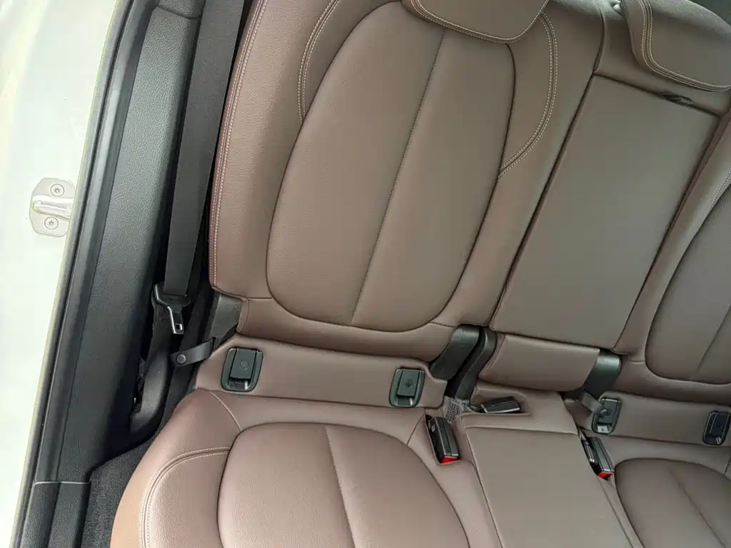 BMW X1 — миниатюра 9