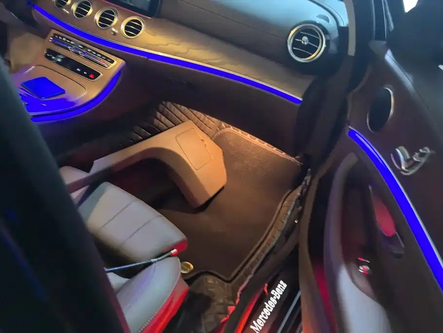 Mercedes-Benz E-Class E 2023 E 260 L