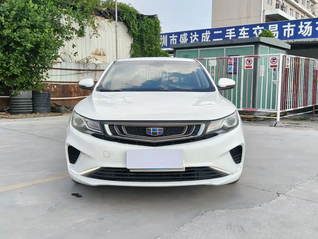 Geely Emgrand GL — миниатюра 2