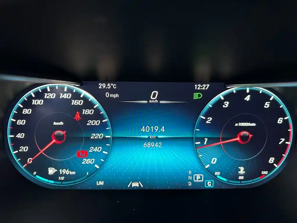 Mercedes-Benz GLC — миниатюра 8