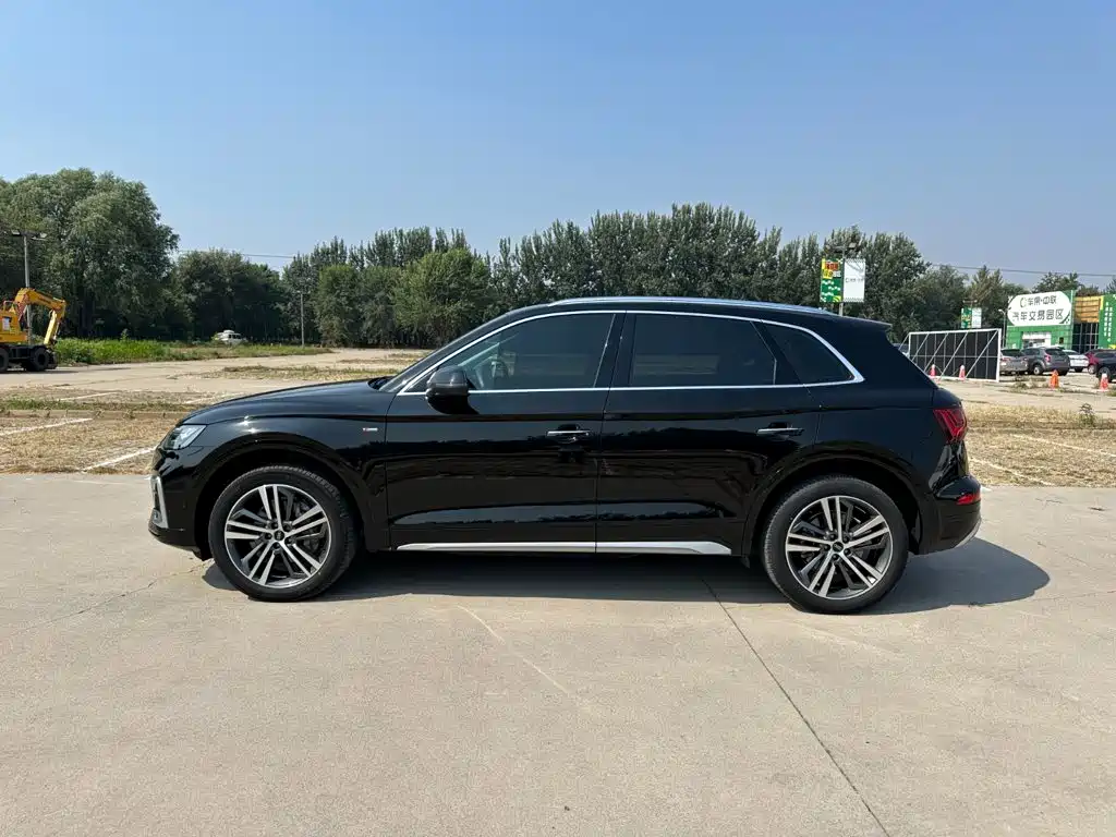 Audi Q5L — миниатюра 7