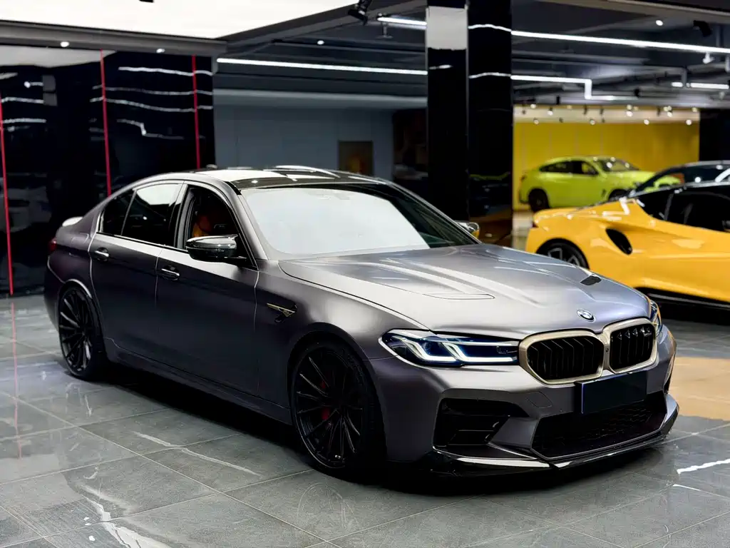 BMW M5 — миниатюра 2