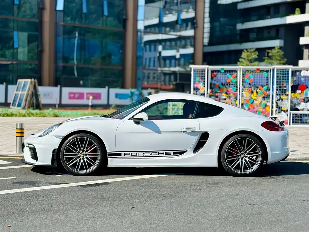 Porsche Cayman 2013 Cayman 2.7L
