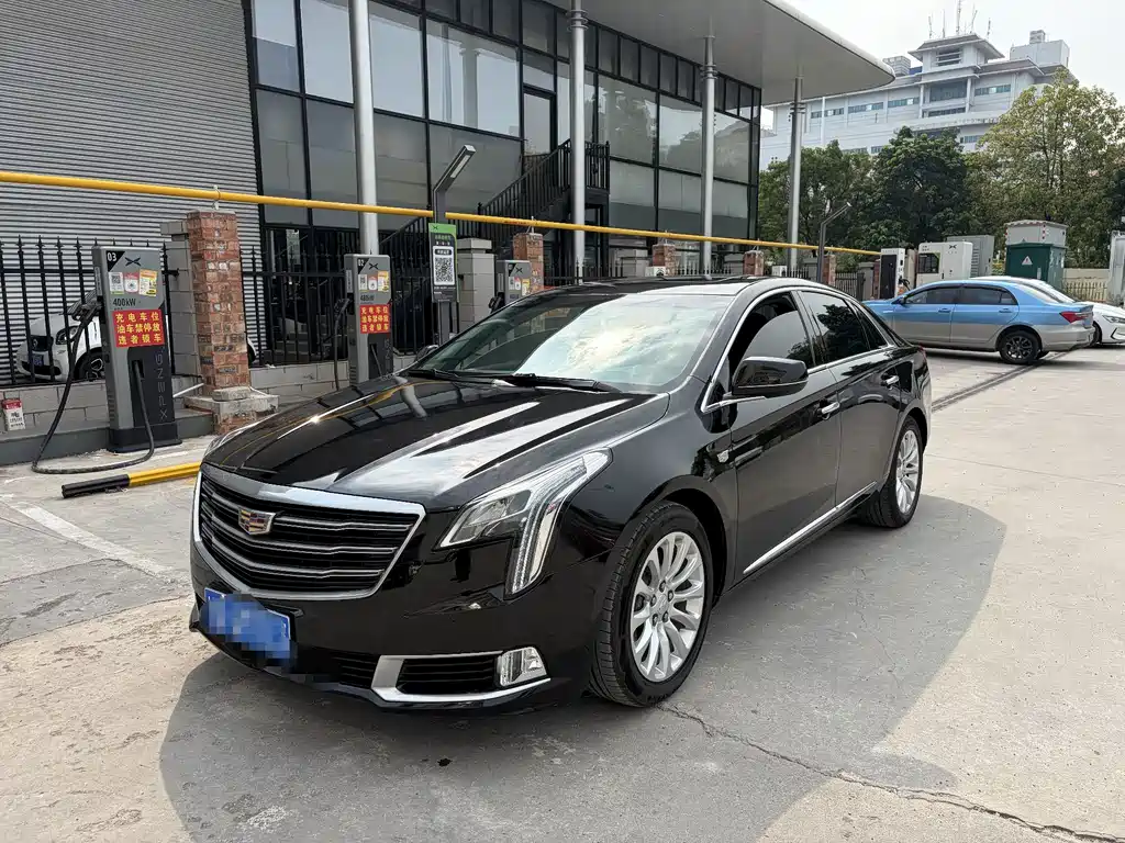 Cadillac XTS