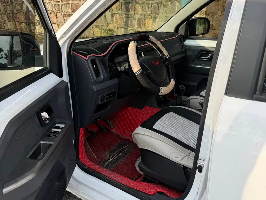 Wuling Journey — миниатюра 5