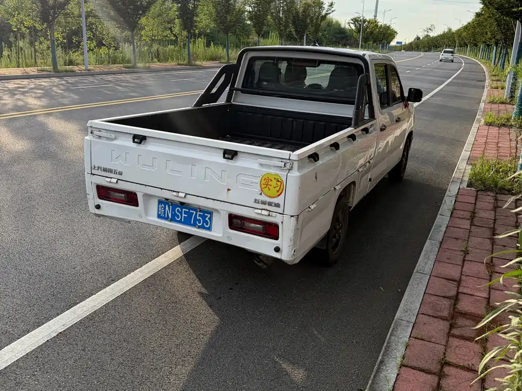 Wuling Journey — миниатюра 6
