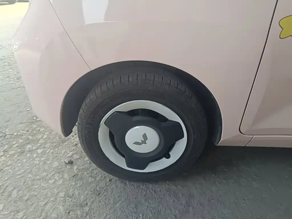Wuling MINIEV — миниатюра 23
