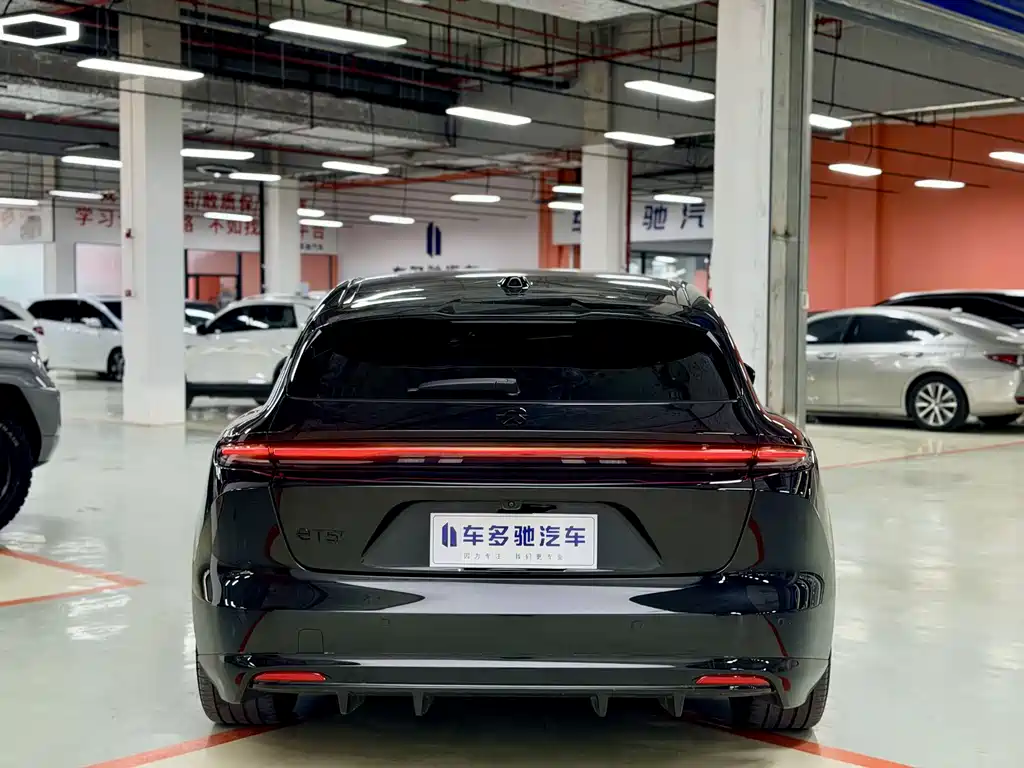 NIO ET5T 2025 75kWh Touring