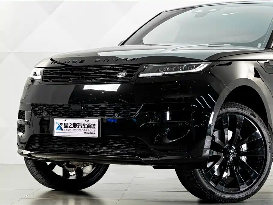 Land Rover Range Rover Sport 2026 400PS Dynamic SE