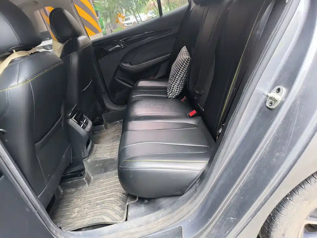 Roewe i5 — миниатюра 15