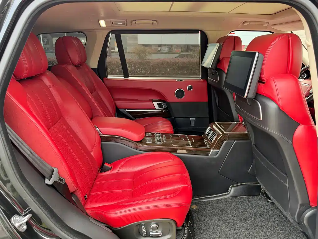 Land Rover Range Rover — миниатюра 14