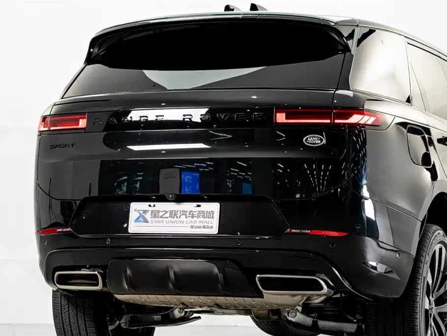 Land Rover Range Rover Sport 2026 400PS Dynamic SE