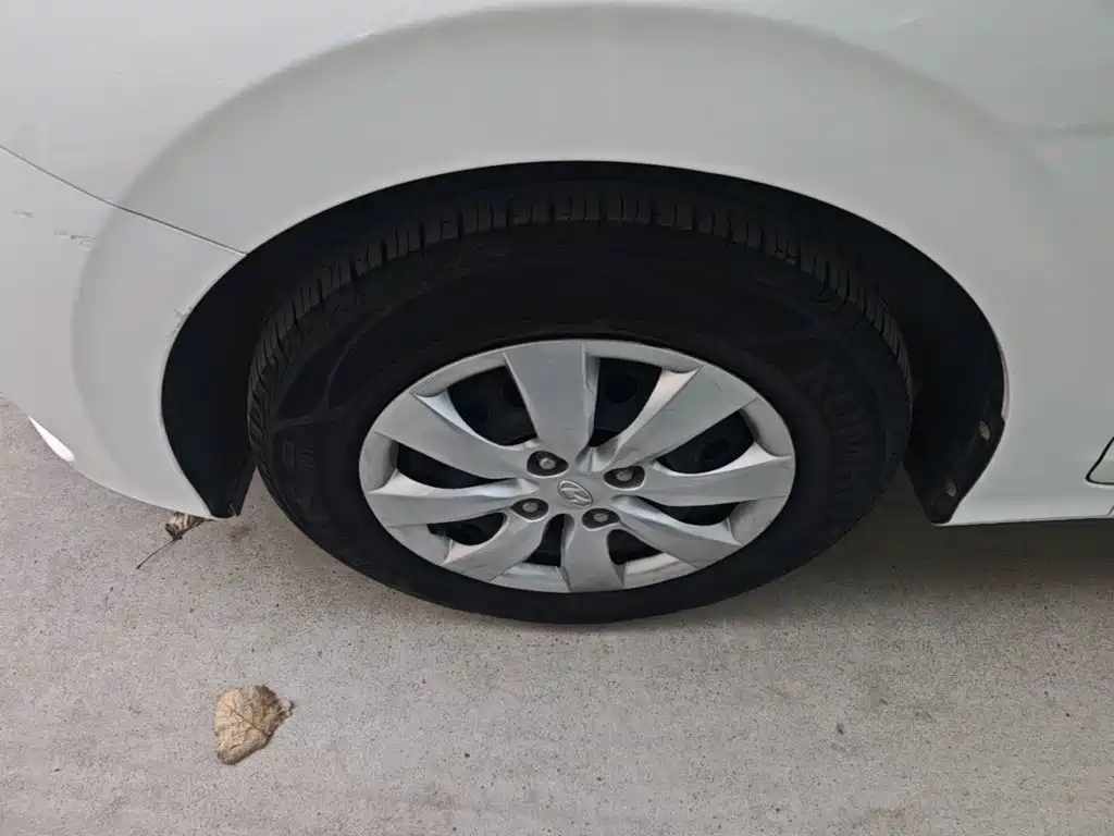 Hyundai Verna — миниатюра 23