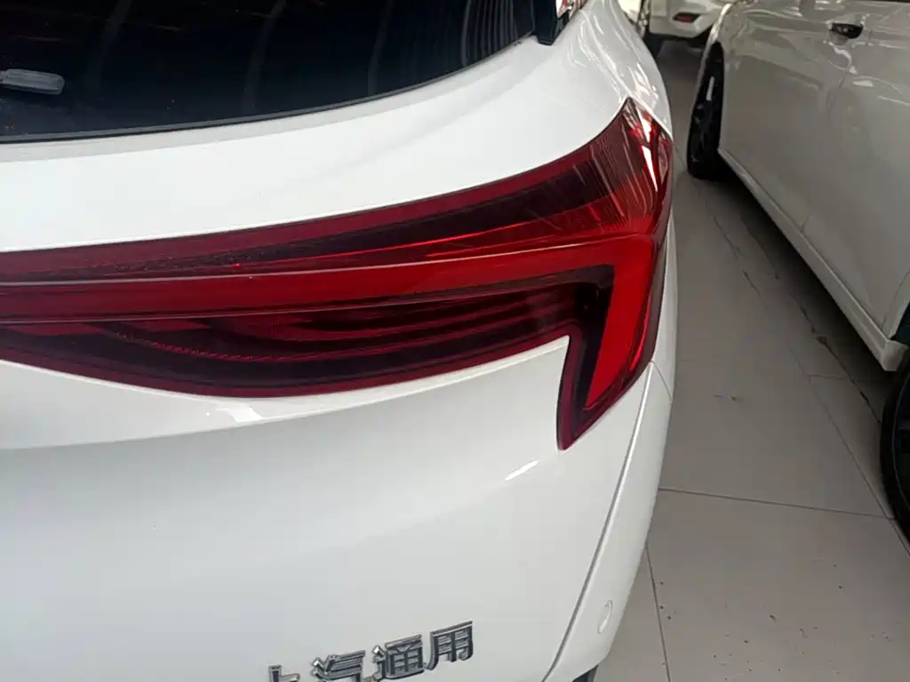 Buick Velite 6 — миниатюра 8