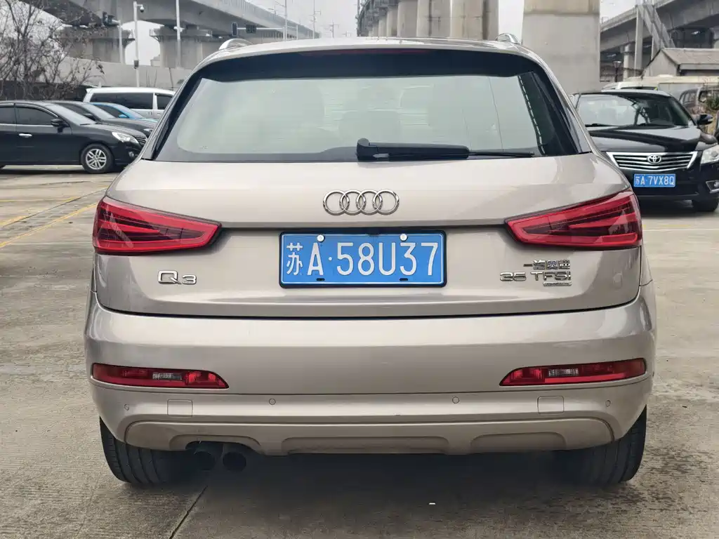 Audi Q3 2015 35 TFSI quattro